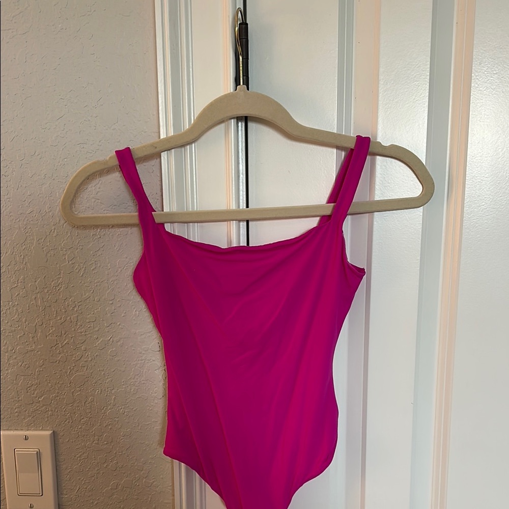Skims magenta bodysuit